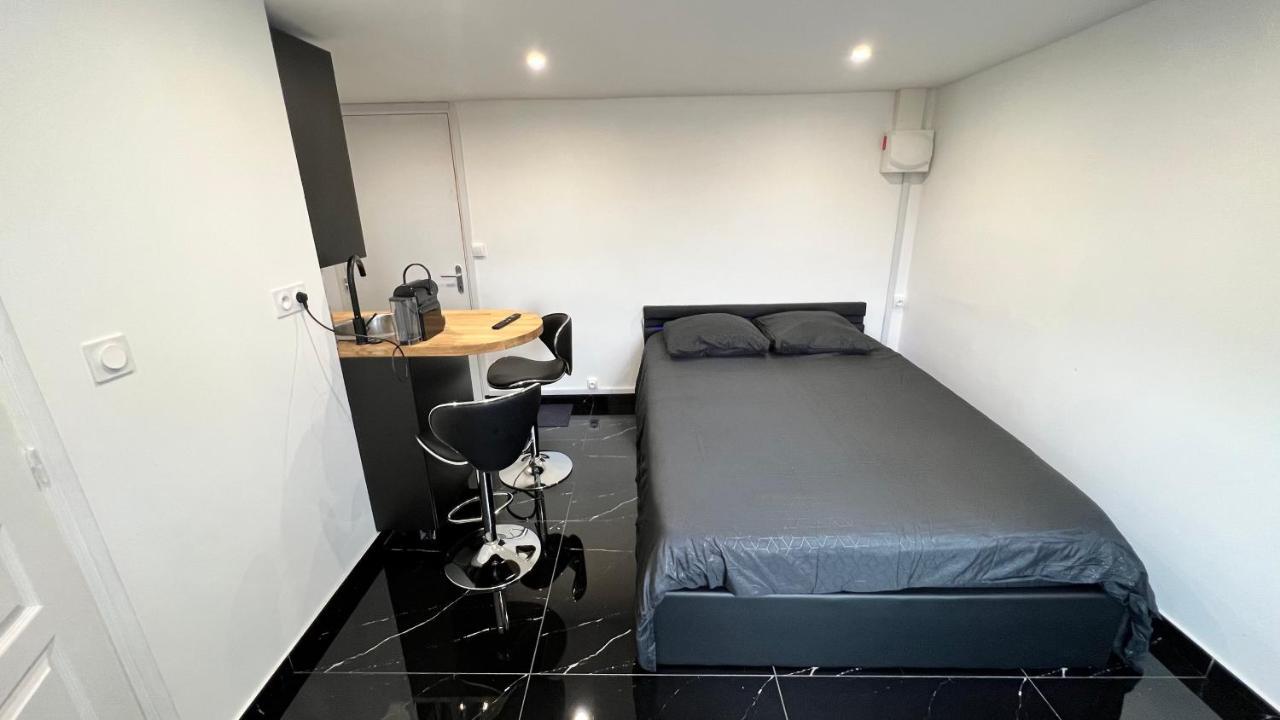 Bella Vita - Studio Tout Equipe - Tv Netflix - Centre Ville 100M- Gare 50M - Basilique 200M Lisieux Eksteriør bilde